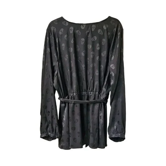 TORRID Plus Size Black Skull Jacquard Surplice Top - Picture 9 of 16